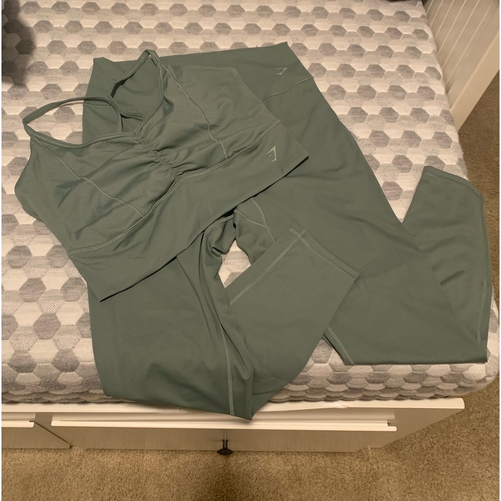 XL Gymshark Set